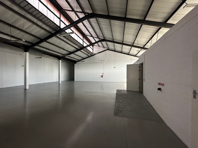 To Let Commercial Property for Rent in Maitland Western Cape